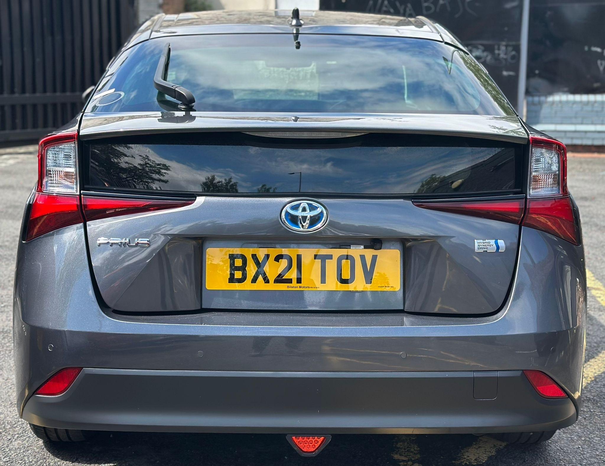 Toyota Prius - 1.8 VVT-h Business Edition CVT Euro 6 (s/s) 5dr - Hatchback (2019 - 2022) Image